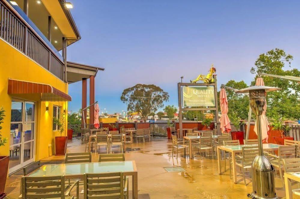 Swagsman Motel Miles Exterior photo